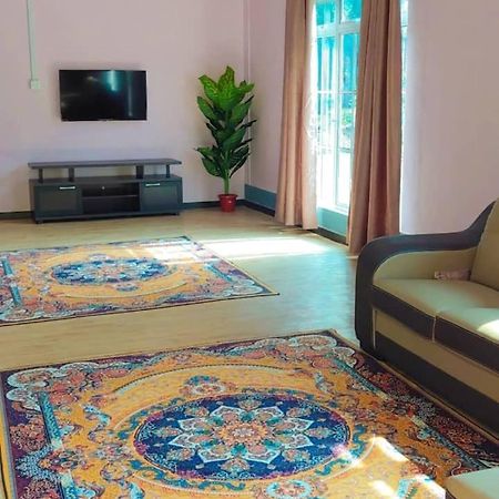 Teratak Kayu Homestay Batu Pahat Exterior foto